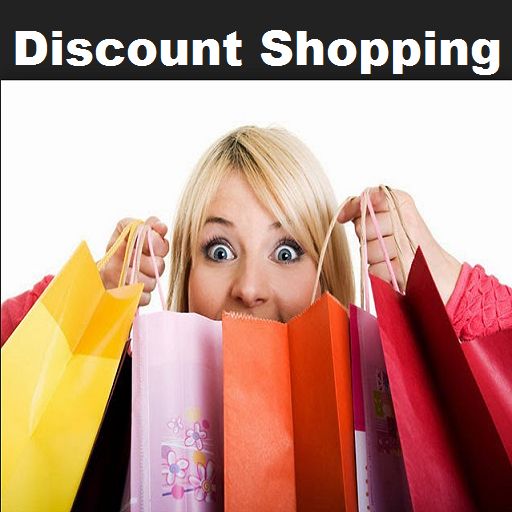 En kvinna med öppna ögon håller i färgglada shoppingkassar under texten Discount Shopping.